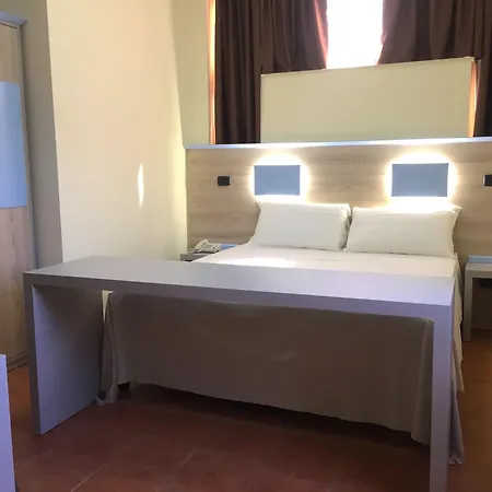 Fly Hotel Gallipoli