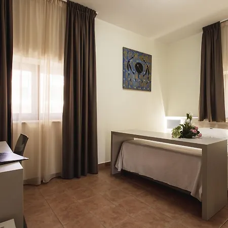 Fly Hotel