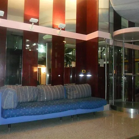 Hotel Fly