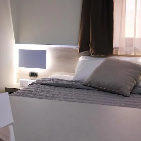 Hotel Fly 4*