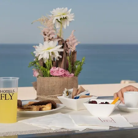 Fly Hotell 4*