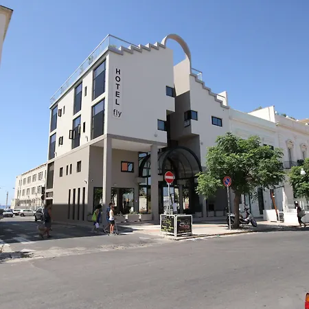 Fly Hotel