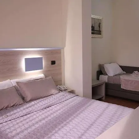Fly Hotel 4*